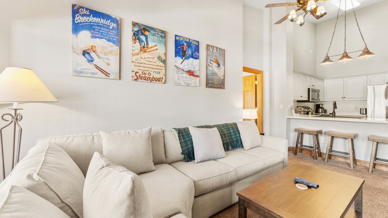 Photo of Livingroom in Mountain House