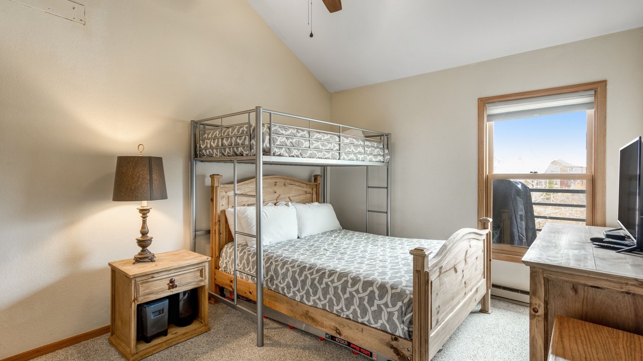 Photo of Bedroom in Mountain House