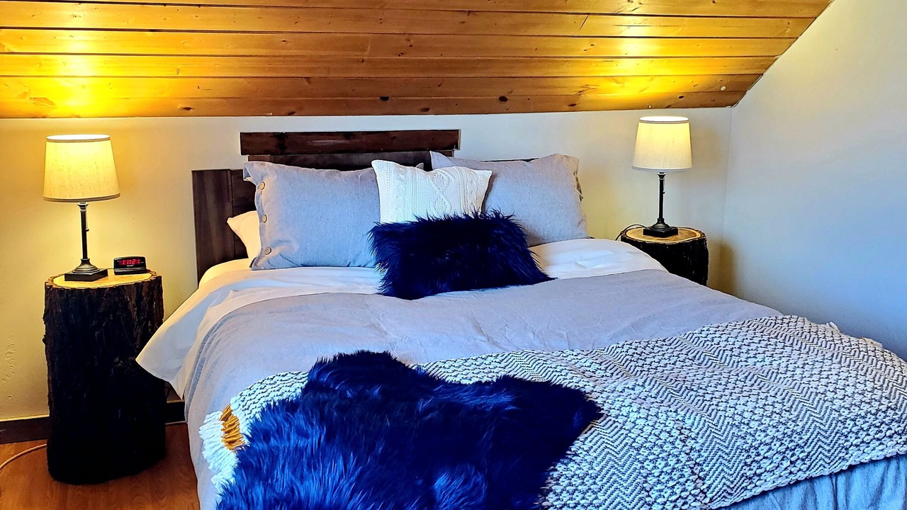Photo of Bedroom in Silt