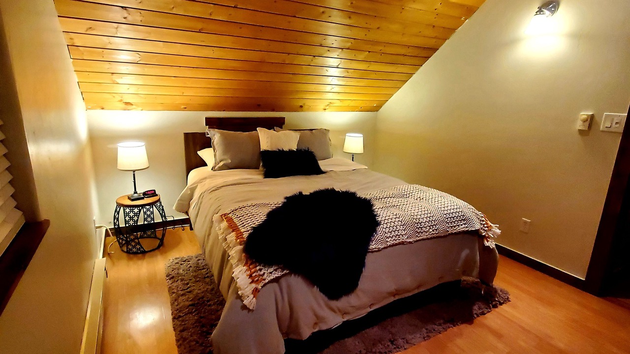 Photo of Bedroom in Silt