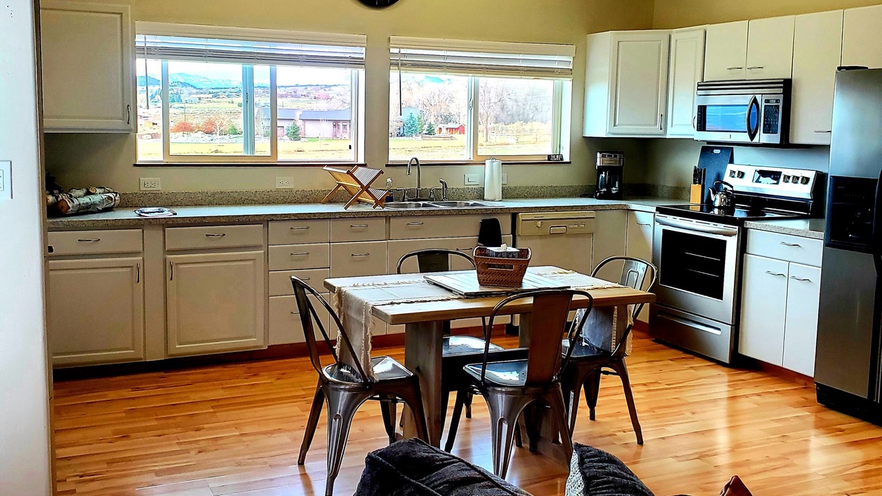 Photo of Kitchen in Silt