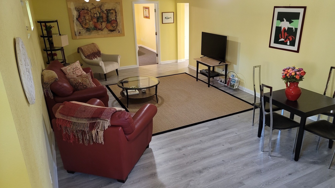 Photo of Livingroom in Kiteley