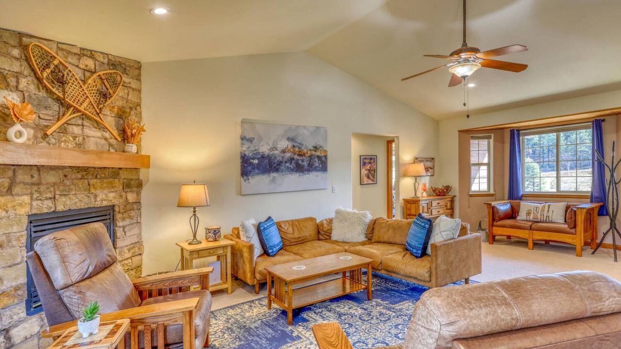 Photo of Bedroom in Twin Creek Village