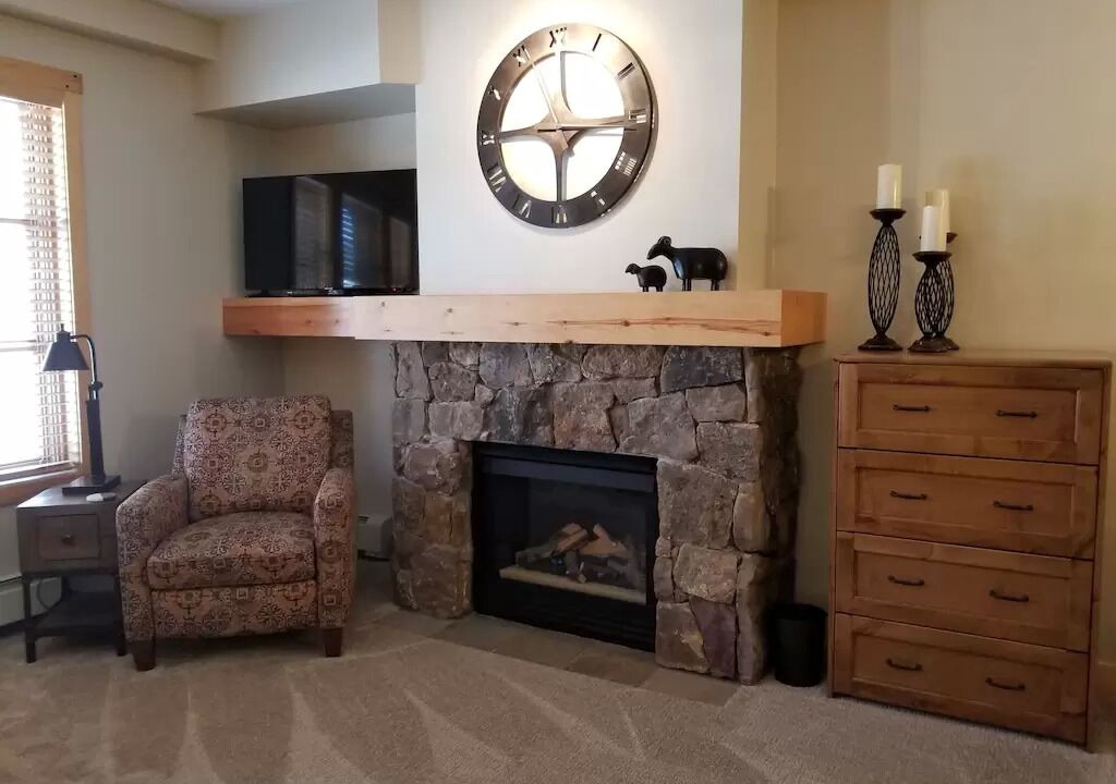Photo of Livingroom in Copper Mountain Village