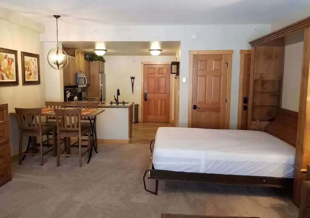 Photo of Bedroom in Copper Mountain Village