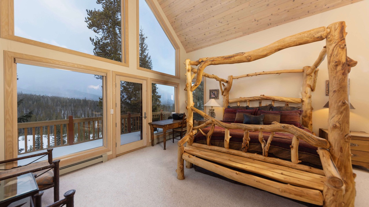 Photo of Bedroom in Warrior's Mark West