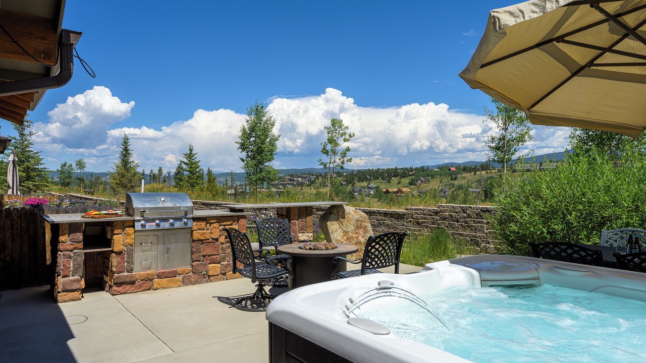Photo of Outdoor in Fraser