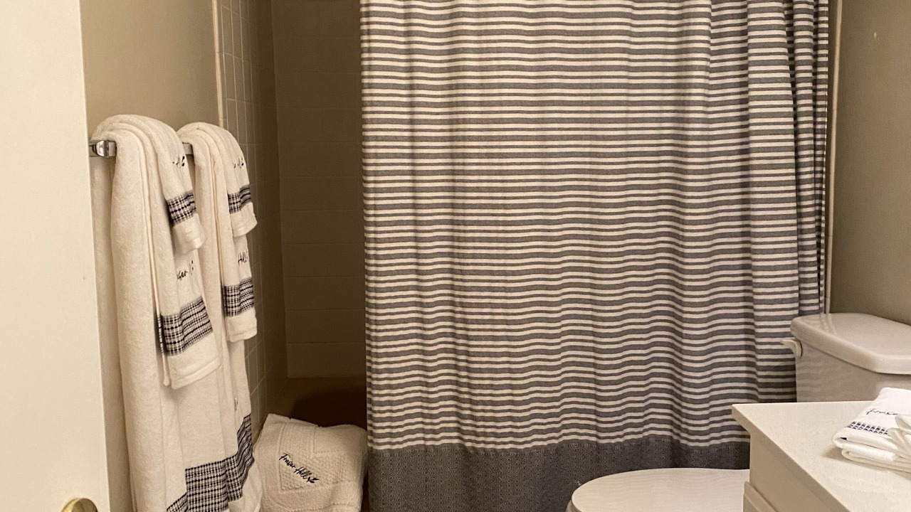 Photo of Bathroom in Fraser