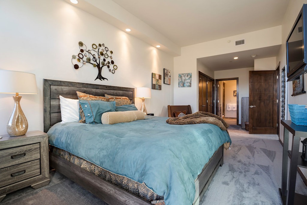 Photo of Bedroom in Downtown Steamboat Springs