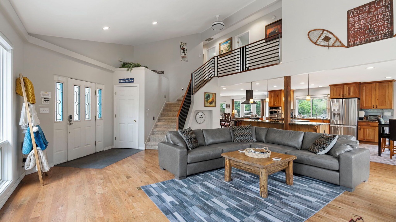 Photo of Livingroom in Hermosa