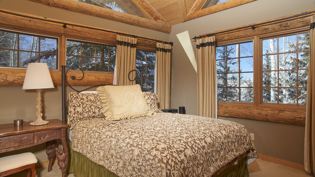 Photo of Livingroom in Snowmass Village