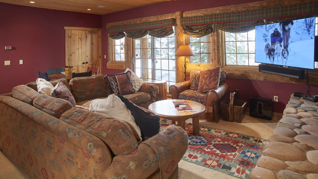 Photo of Livingroom in Snowmass Village