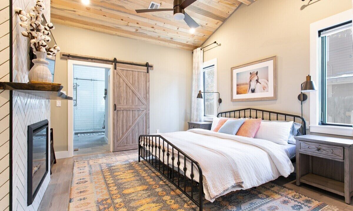 Photo of Bedroom in Whittier