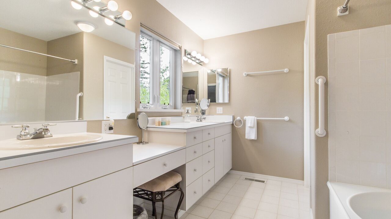 Photo of Bathroom in Ridgway