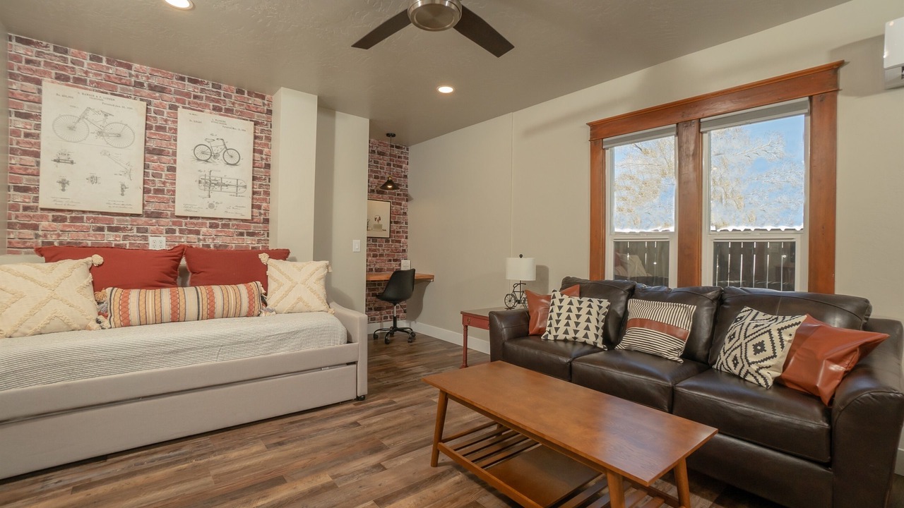 Photo of Livingroom in Fruita