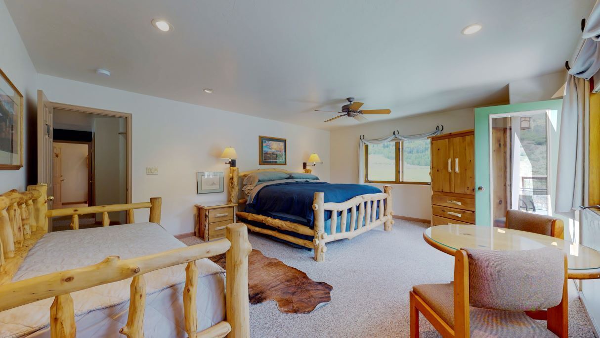 Photo of Bedroom in Carbondale