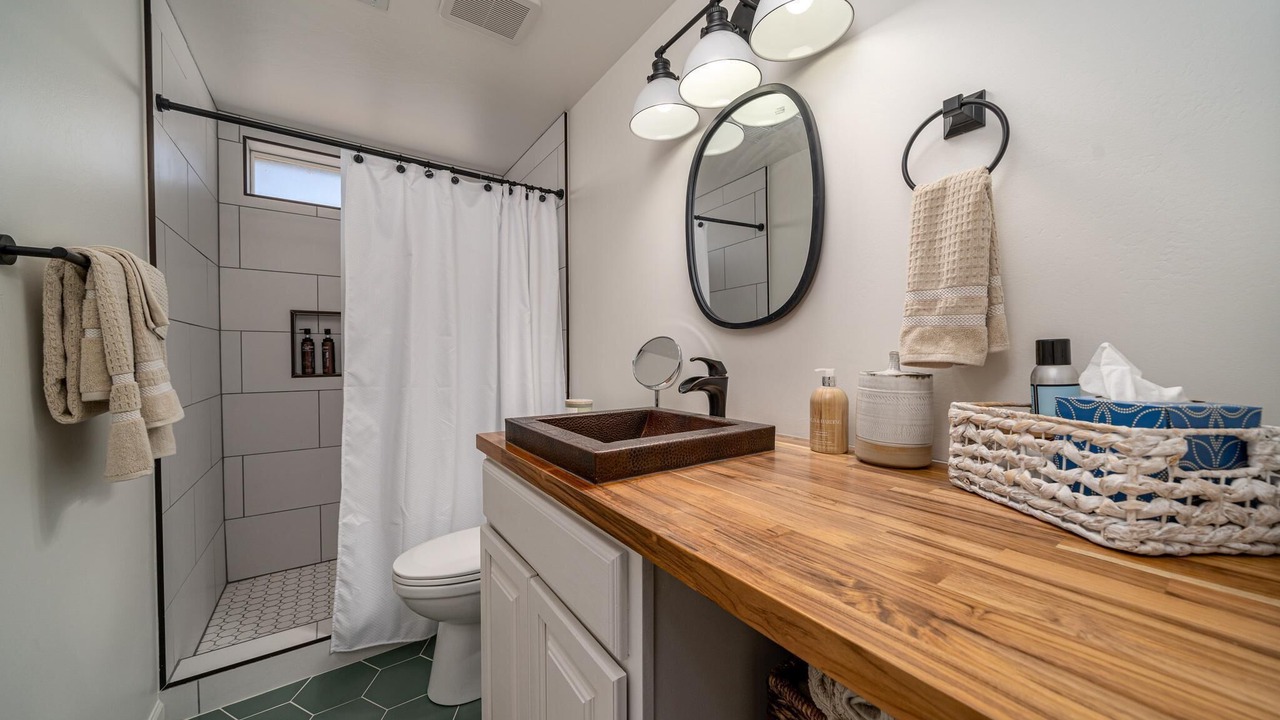 Photo of Bathroom in Palisade