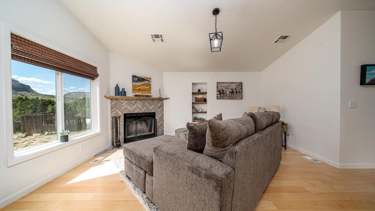 Photo of Livingroom in Palisade