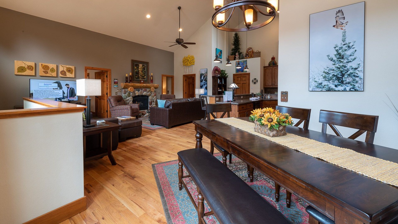 Photo of Livingroom in Aspen Brook