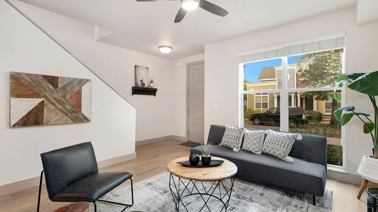 Photo of Bedroom in Old Town North