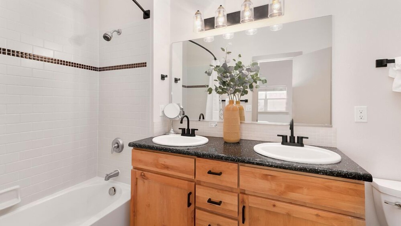Photo of Bathroom in Old Town North