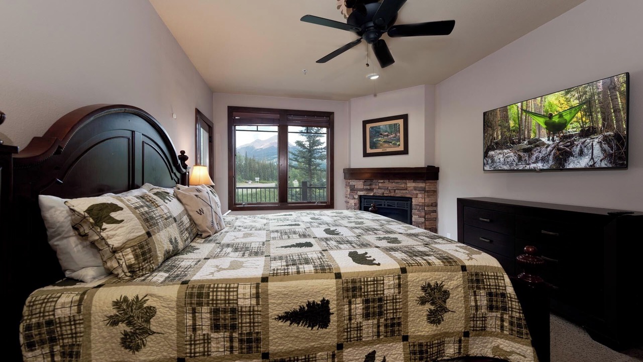 Photo of Livingroom in Purgatory