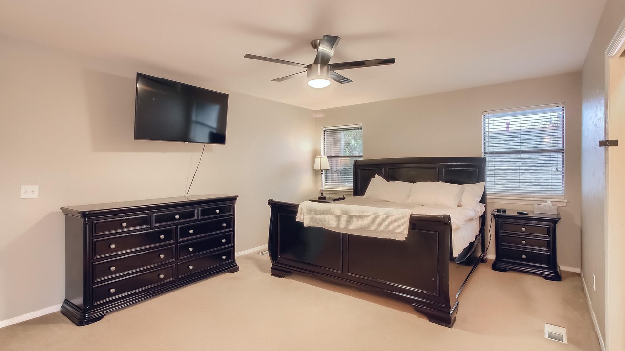 Photo of Bedroom in Columbine Valley