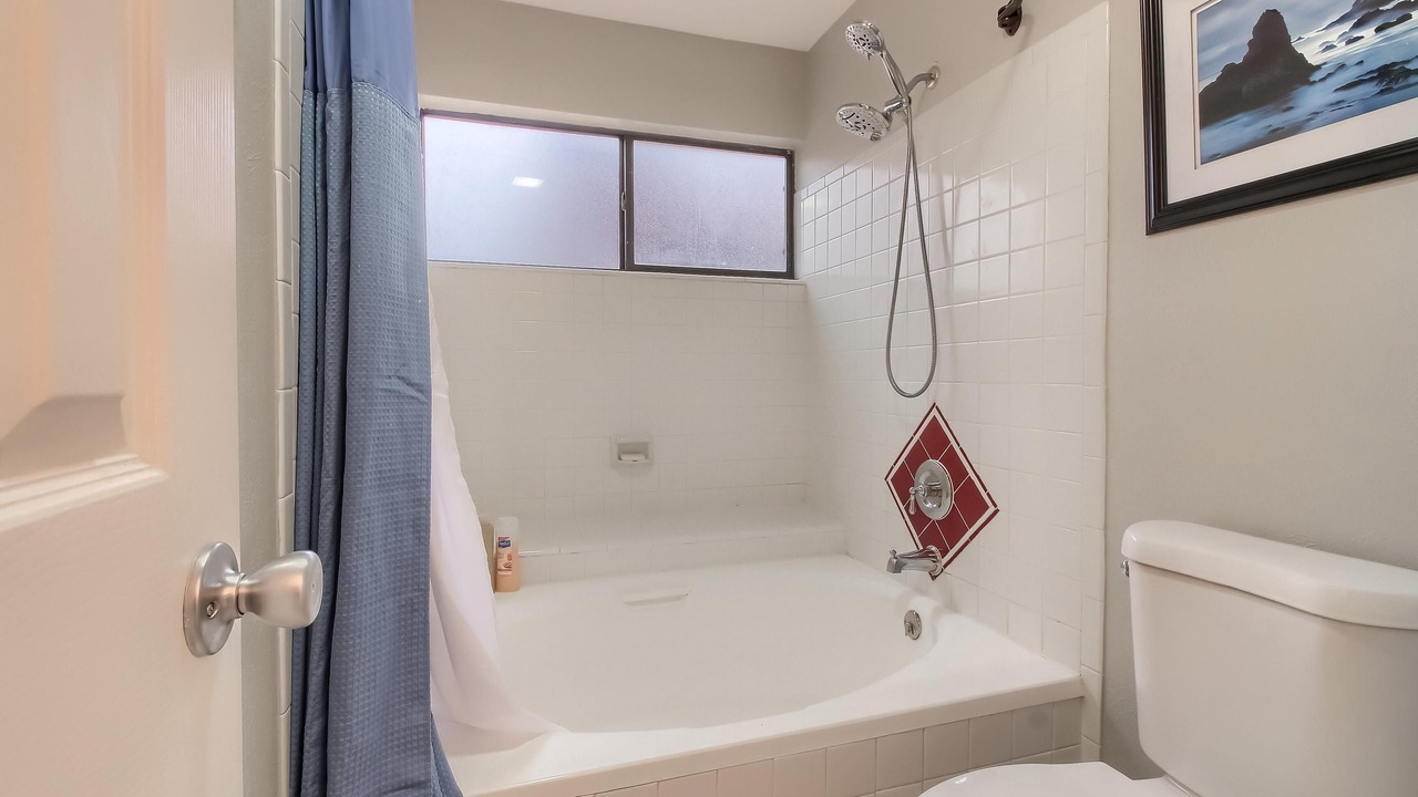 Photo of Bathroom in Columbine Valley