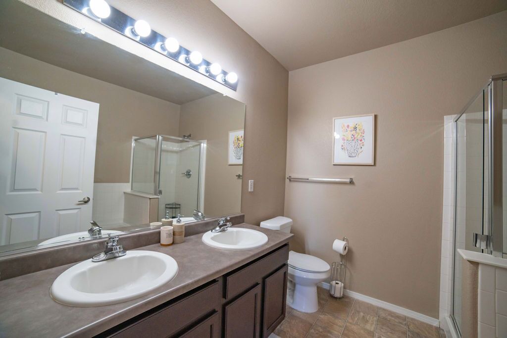 Photo of Bathroom in Cottonwood