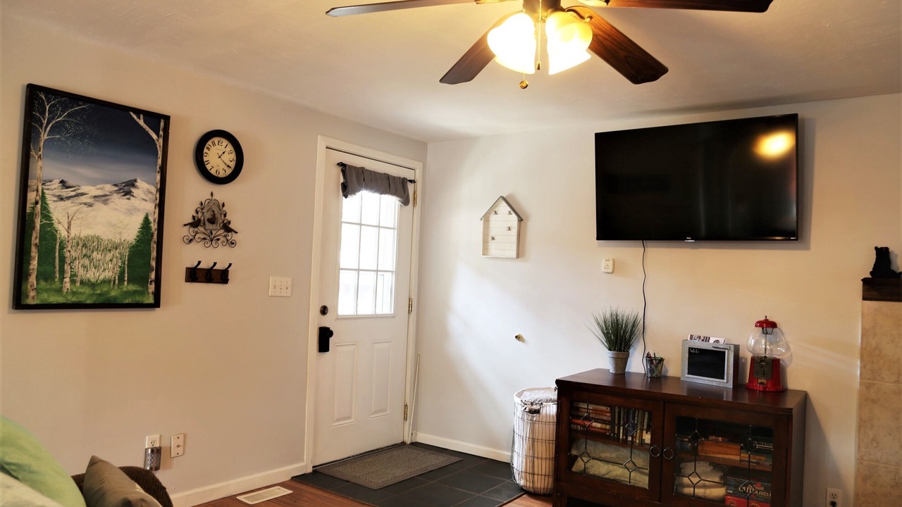 Photo of Livingroom in Woodland Park