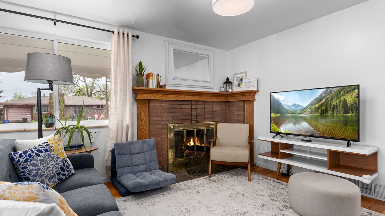 Photo of Bedroom in Columbine Valley