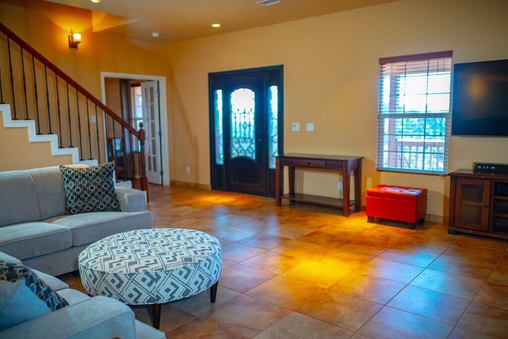 Photo of Livingroom in Canon City
