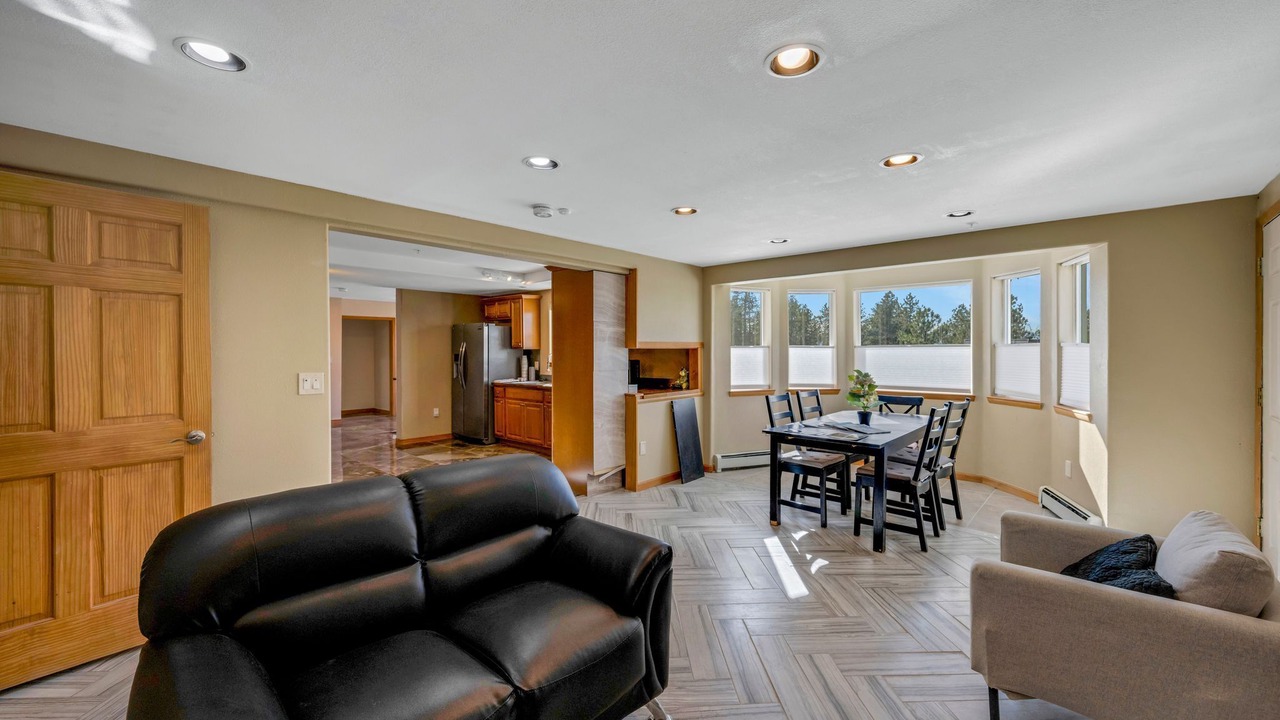 Photo of Livingroom in Castle Rock