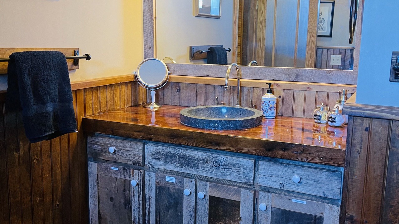 Photo of Bathroom in Westcliffe