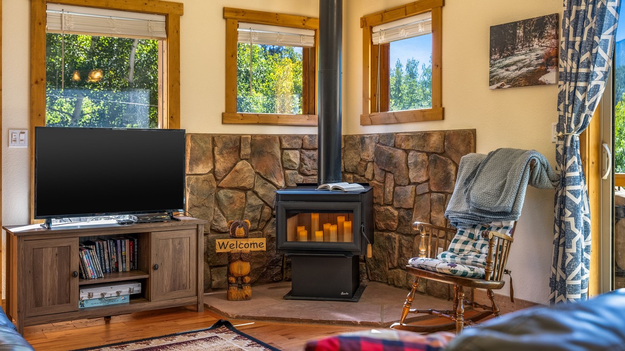 Photo of Livingroom in Bailey