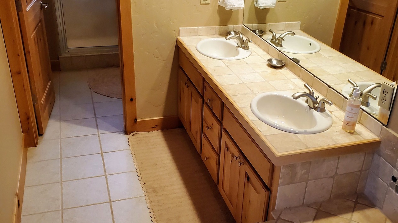 Photo of Bathroom in Old Town