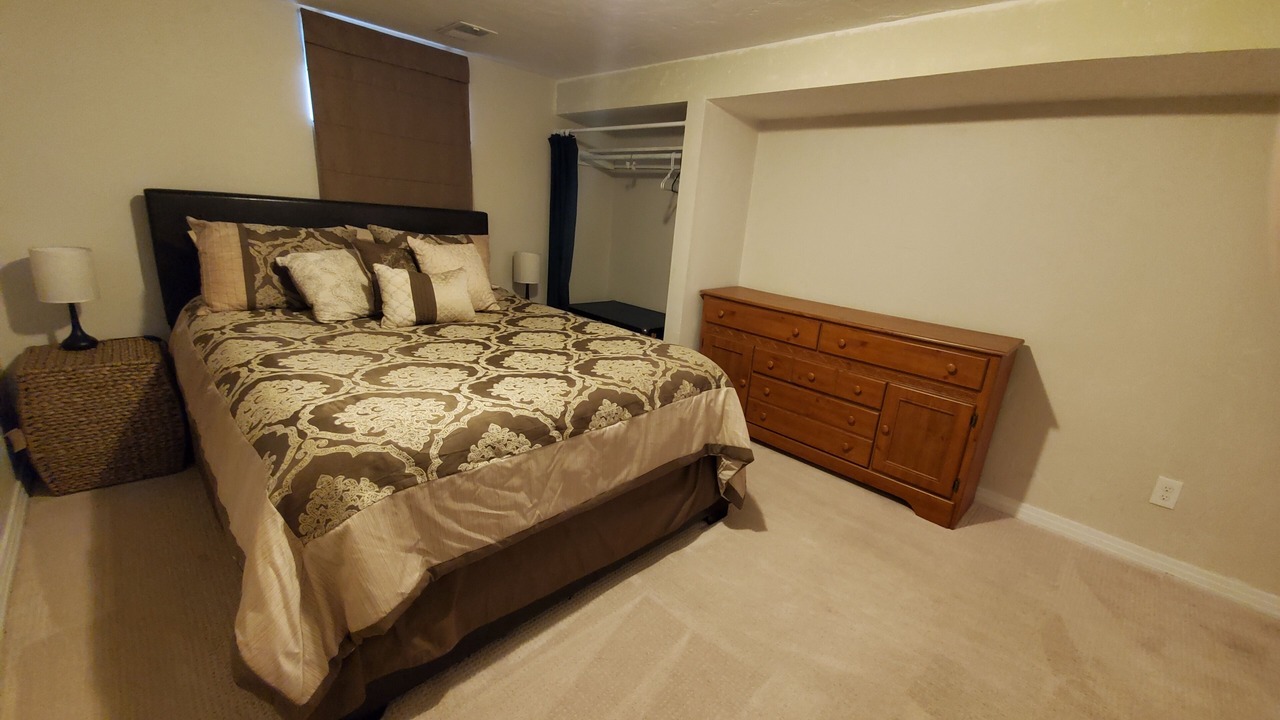Photo of Bedroom in Englewood