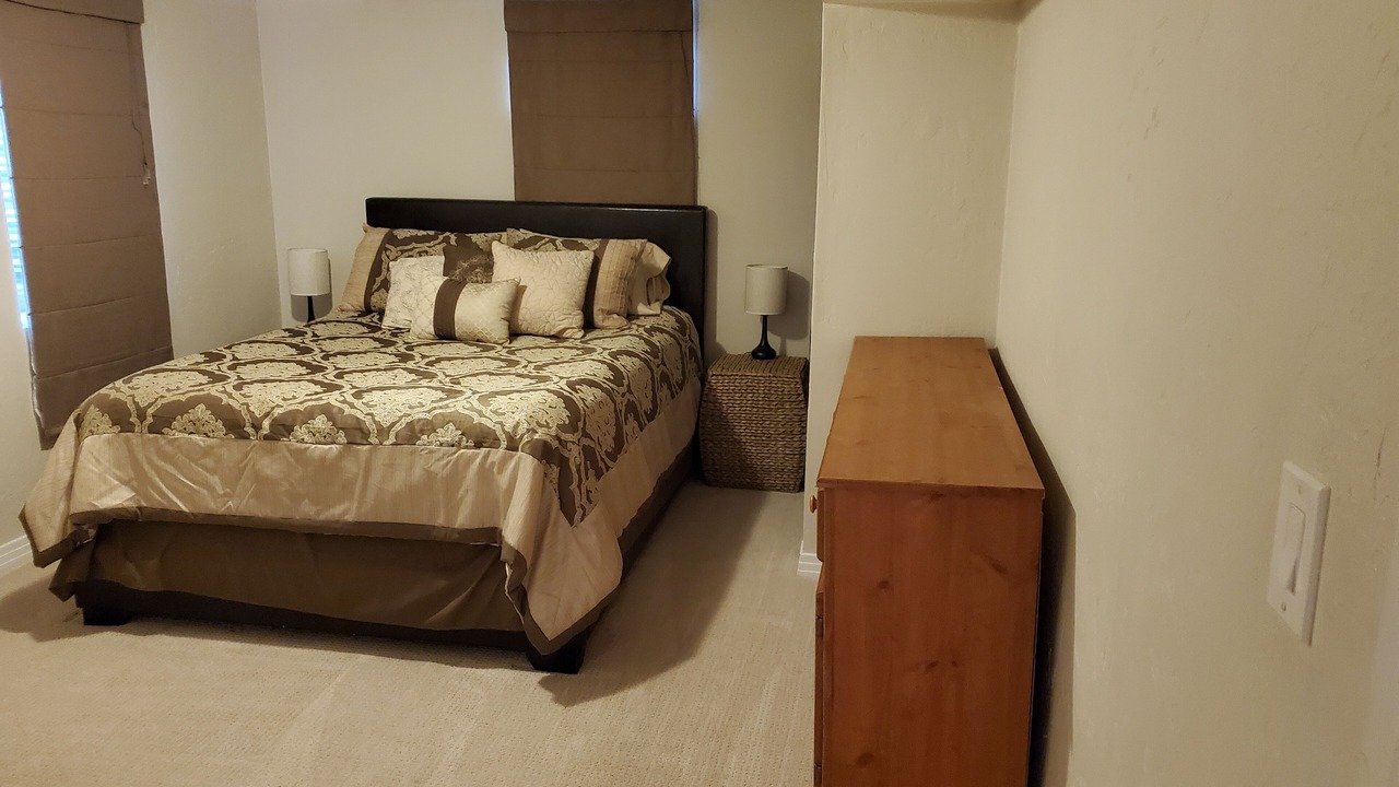 Photo of Bedroom in Englewood