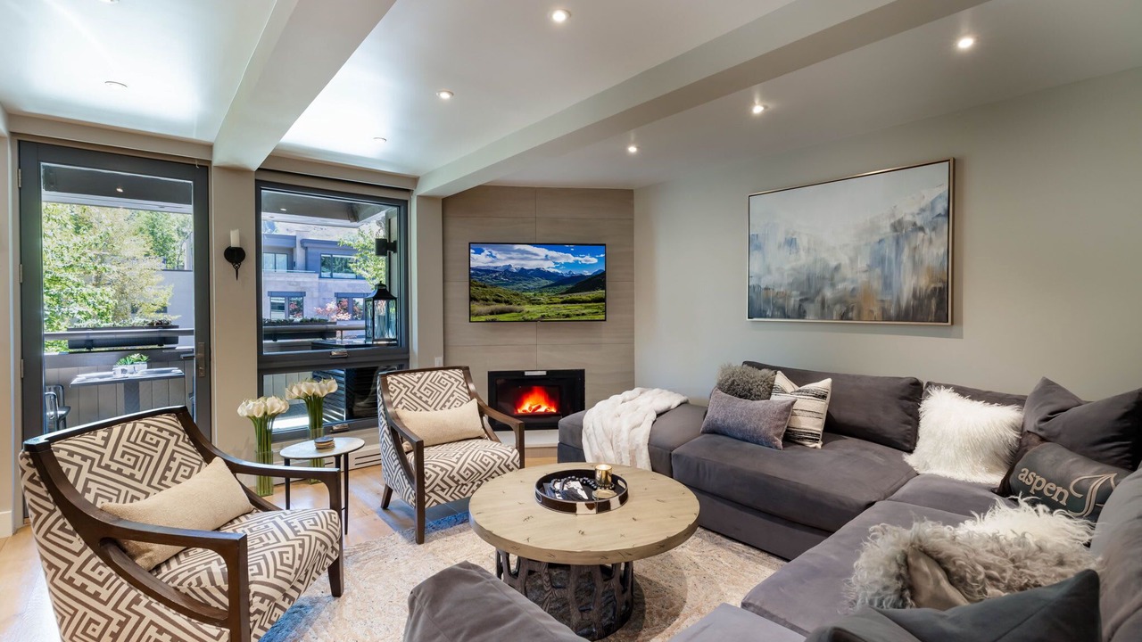 Photo of Livingroom in Aspen