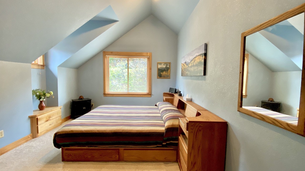Photo of Bedroom in Palmer Lake