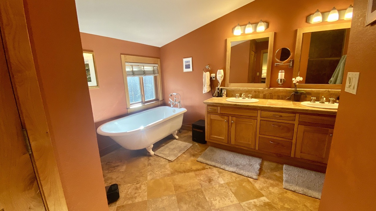 Photo of Bathroom in Palmer Lake