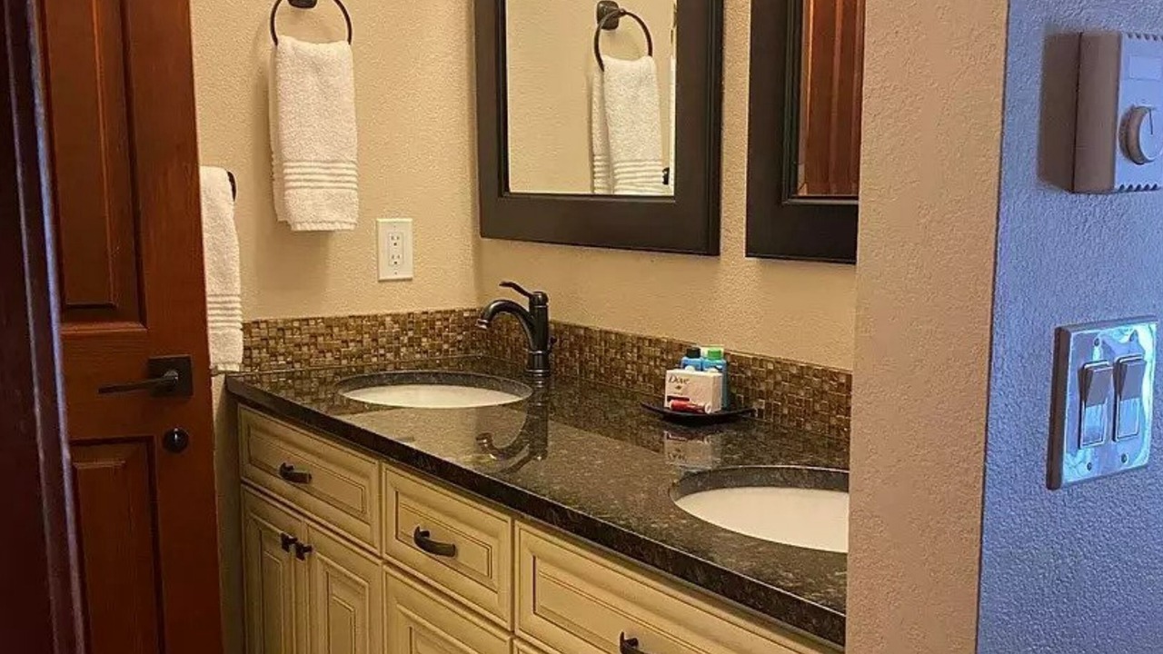 Photo of Bathroom in Old Town