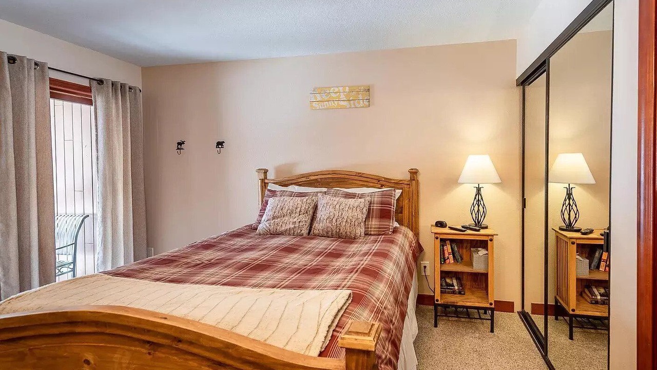 Photo of Bedroom in Old Town