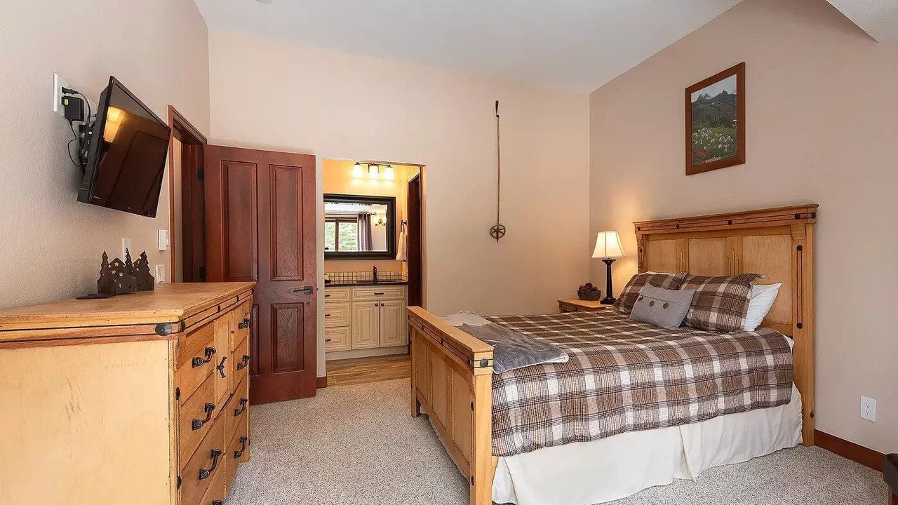 Photo of Bedroom in Old Town
