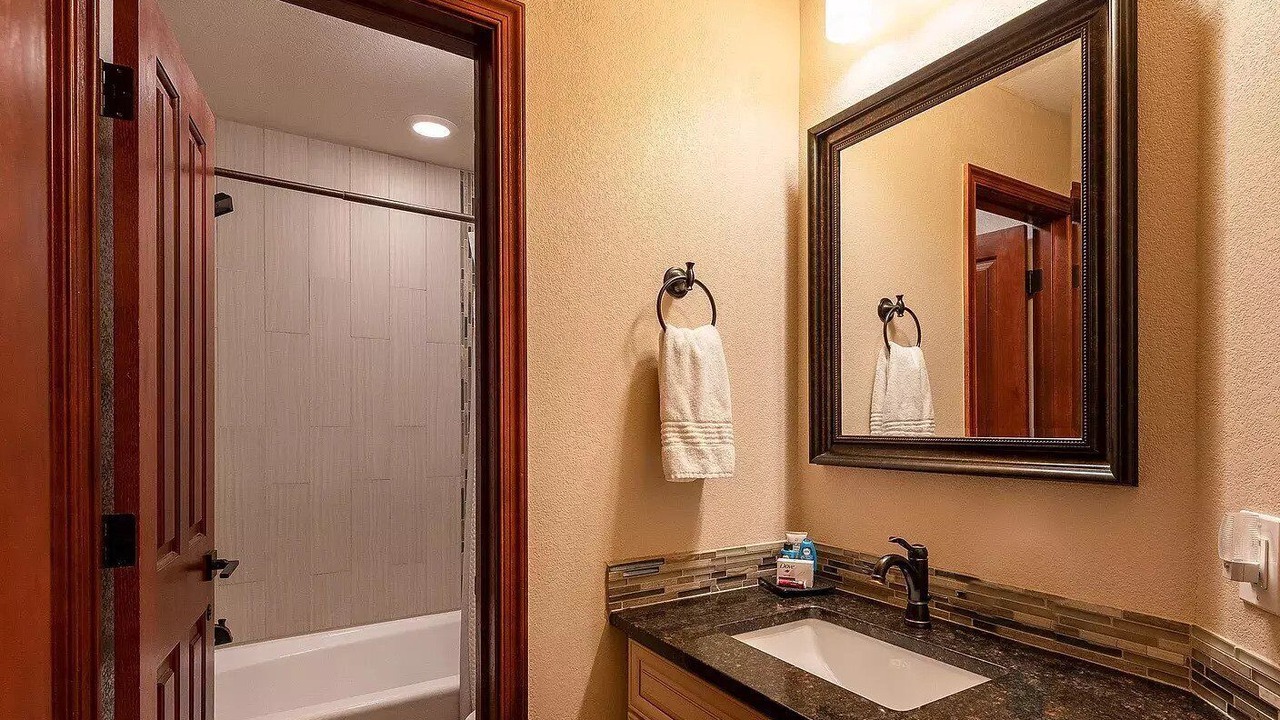 Photo of Bathroom in Old Town