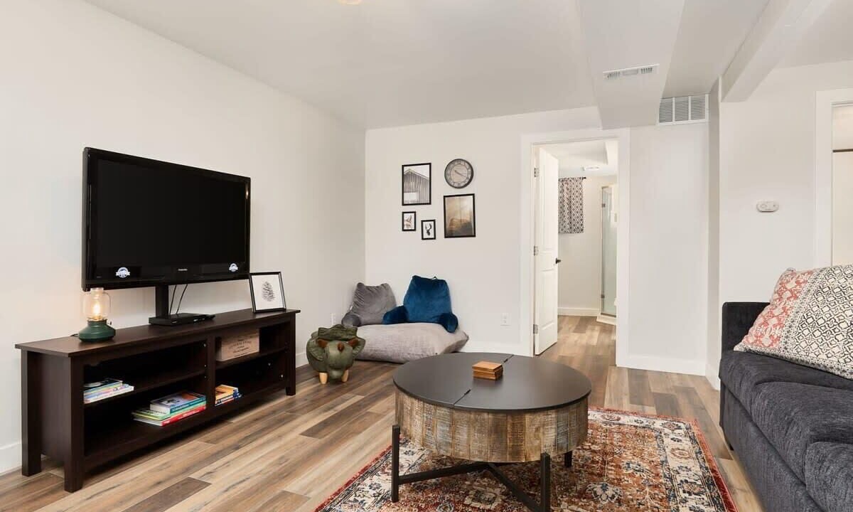 Photo of Bedroom in Rainbow Valley