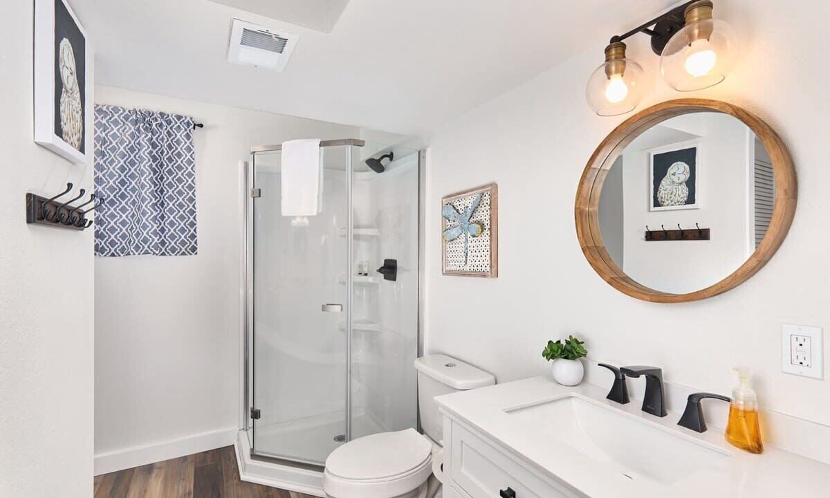 Photo of Bathroom in Rainbow Valley