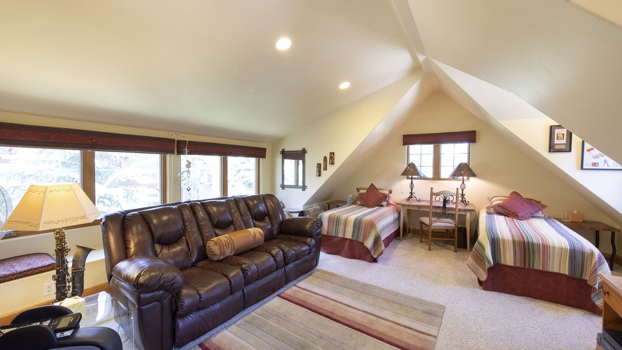 Photo of Bedroom in Carbondale