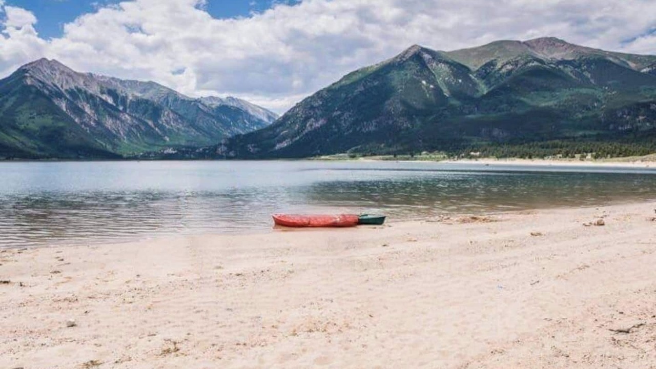 Photo of Others in Twin Lakes