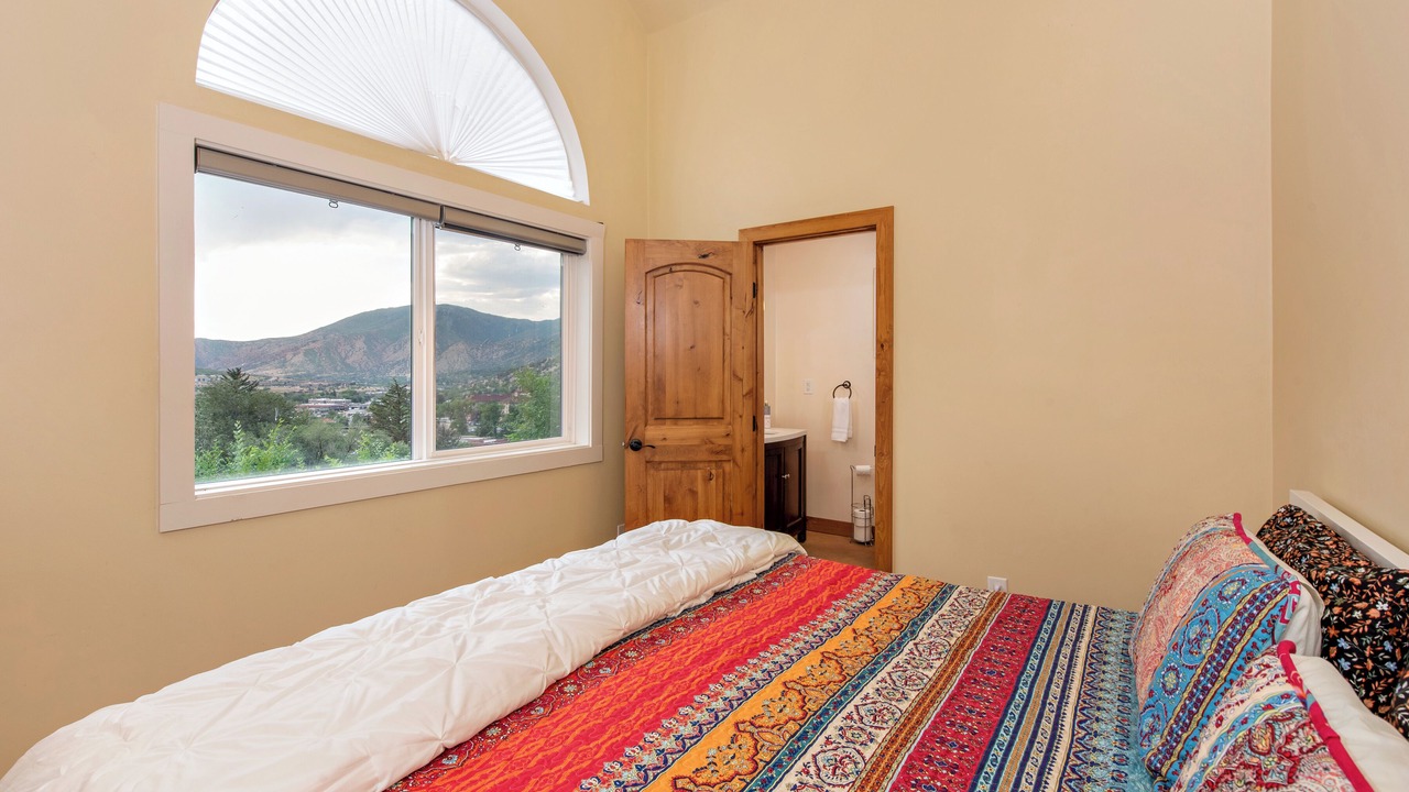Photo of Bedroom in Glenwood Springs